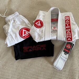 Youth Gracie Barra White Gui Y1